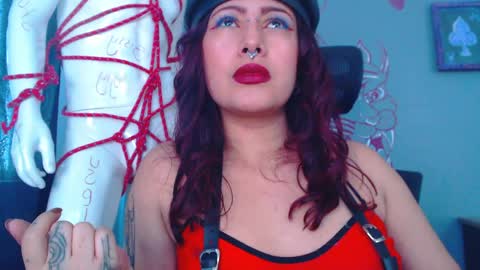 Regina online show from 05-13-26, 01:30