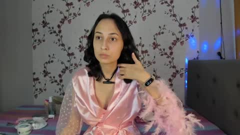 Snapshot of reginamoon12 chatting on 02-01-25, 10:26 Alisa online show from 02-01-25, 10:26