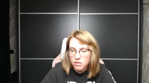 Regina online show from 02-11-25, 07:02