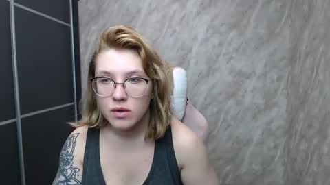 Regina online show from 02-16-25, 02:43