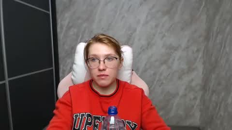 Regina online show from 02-19-25, 03:05