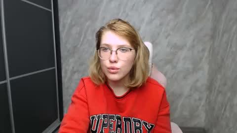 Regina online show from 02-19-25, 06:32