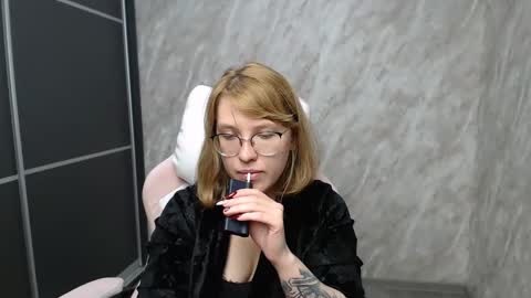 Regina online show from 02-27-25, 04:21