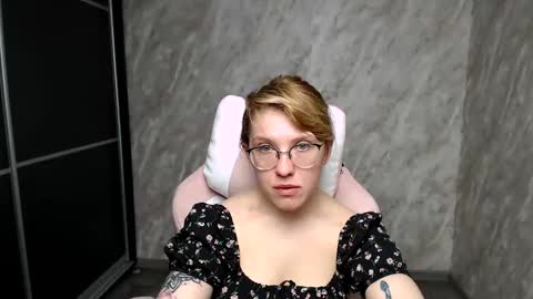 Regina online show from 03-10-25, 06:16