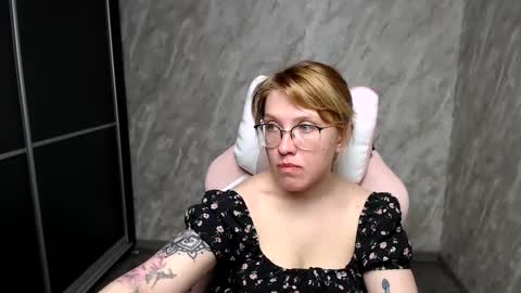 Regina online show from 03-10-25, 11:10