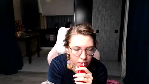 Regina online show from 09-14-25, 11:48