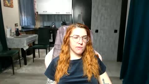 Regina online show from 04-23-26, 04:24