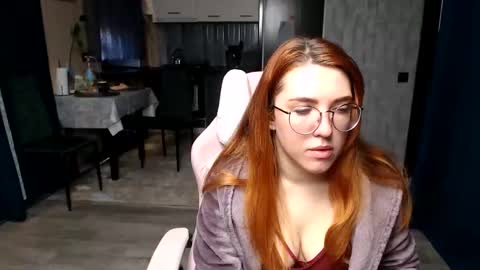 Regina online show from 04-28-26, 02:49