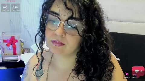 Snapshot of reginavegaa chatting on 06-03-26, 11:35 reginavegaa online show from 06-03-26, 11:35