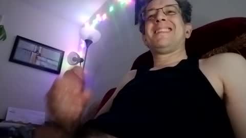 Snapshot of regularguy20 chatting on 12-21-24, 10:50 regularguy20 online show from 12-21-24, 10:50