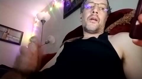 Snapshot of regularguy20 chatting on 01-28-25, 08:14 regularguy20 online show from 01-28-25, 08:14