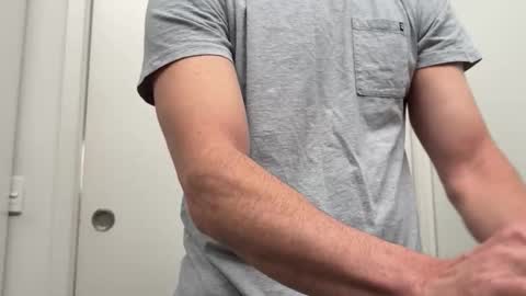 Snapshot of reharted chatting on 09-27-25, 10:37 reharted online show from 09-27-25, 10:37