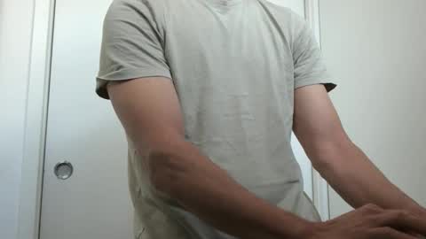 Snapshot of reharted chatting on 10-18-25, 08:09 reharted online show from 10-18-25, 08:09