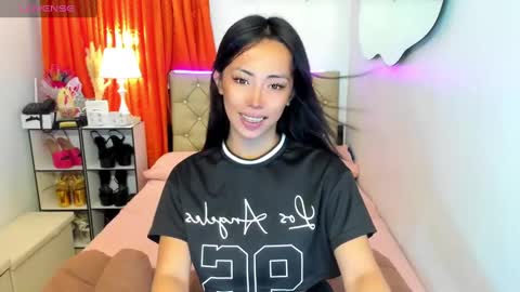 Snapshot of reighnempress chatting on 12-08-24, 03:00 reighnempress online show from 12-08-24, 03:00