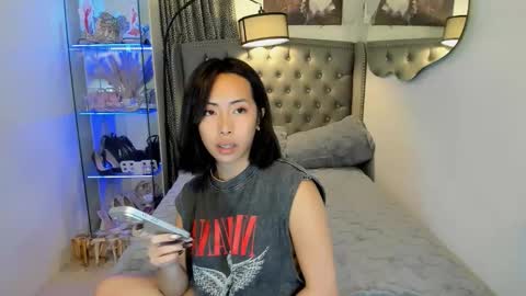 Snapshot of reighnempress chatting on 11-26-25, 05:41 reighnempress online show from 11-26-25, 05:41