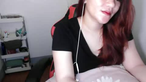 reign2525 online show from 09-08-25, 04:39