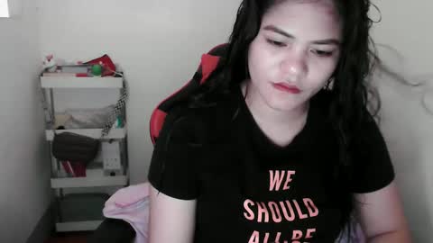 reign2525 online show from 12-03-25, 08:45