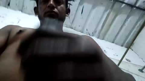 Snapshot of reinft chatting on 12-23-25, 10:13 reinft online show from 12-23-25, 10:13