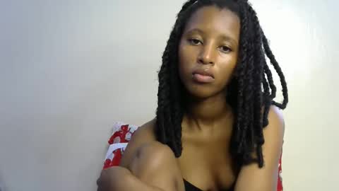 Snapshot of rellings_maya chatting on 12-03-25, 06:10 rellings-maya online show from 12-03-25, 06:10