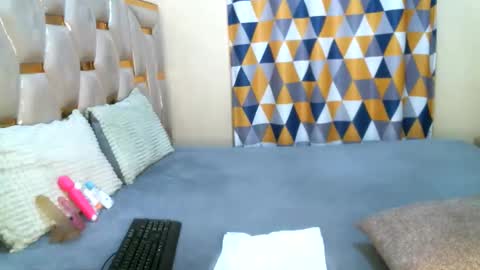 remmyqueen online show from 05-28-26, 11:40