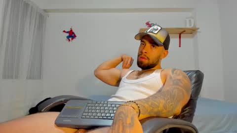 Rmy Steen online show from 03-05-26, 01:34