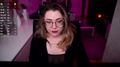 Snapshot of remywild chatting on 01-08-26, 06:43 RemyWild online show from 01-08-26, 06:43