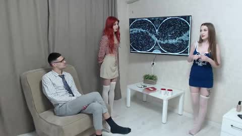 Snapshot of renae_tom chatting on 03-06-25, 06:37 Renae Tom online show from 03-06-25, 06:37