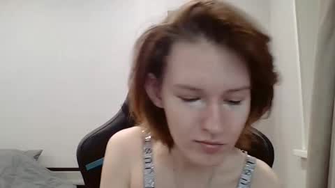 Snapshot of renaeblaski chatting on 01-18-26, 06:01 Claire online show from 01-18-26, 06:01