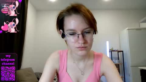 Snapshot of renaeblaski chatting on 03-03-26, 05:19 Claire online show from 03-03-26, 05:19