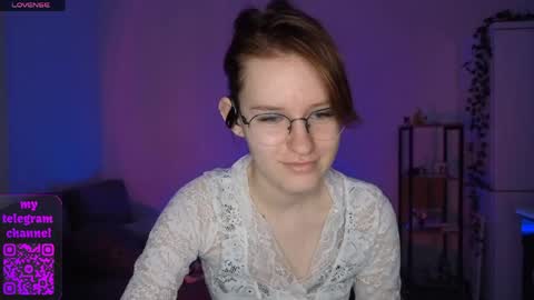 Claire online show from 04-25-26, 09:34