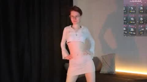 Claire online show from 06-12-26, 06:18
