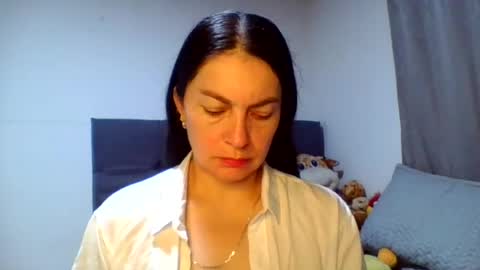 renata_hot1 online show from 06-19-26, 02:16
