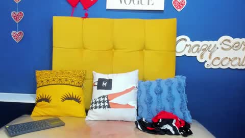 renata_milf_ online show from 02-18-25, 06:04