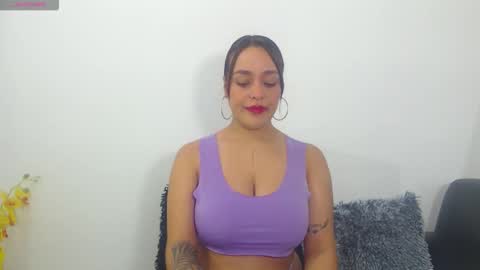 renatabrownn28 online show from 04-21-26, 08:31