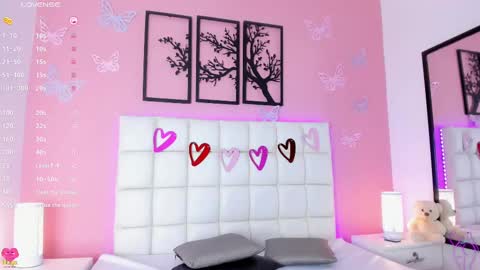 Renata online show from 02-15-25, 05:19