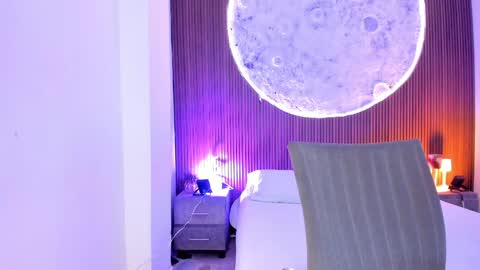 Snapshot of renatamason chatting on 05-29-26, 04:43 Renata online show from 05-29-26, 04:43