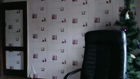 renataoia online show from 01-19-25, 11:45