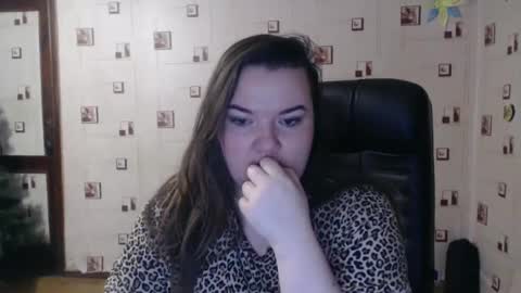 renataoia online show from 02-16-25, 04:10