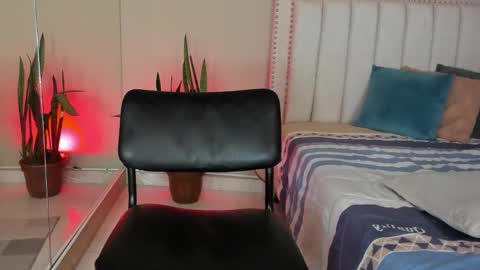 Snapshot of renataruiz_rr chatting on 03-03-25, 06:12 online show from 03-03-25, 06:12