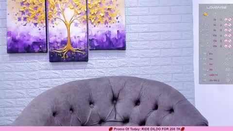 Snapshot of renataruiz_rr chatting on 03-06-25, 03:13 online show from 03-06-25, 03:13
