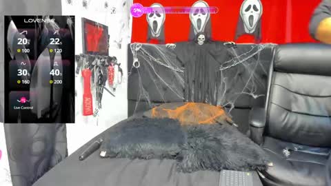 Snapshot of renatha_collins chatting on 10-22-25, 05:52 Noah master Renatha slave online show from 10-22-25, 05:52