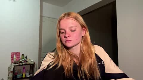 Snapshot of rendabecnel chatting on 04-08-26, 01:16 Tiffany online show from 04-08-26, 01:16