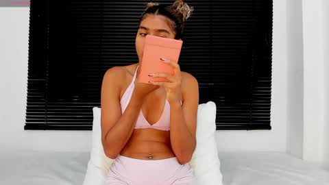  Renata  online show from 09-24-25, 12:08