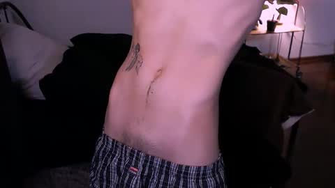 Snapshot of rennuts chatting on 11-09-25, 05:55 rennuts online show from 11-09-25, 05:55