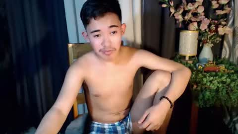 Snapshot of renzamora chatting on 09-12-25, 06:08 rnezamora online show from 09-12-25, 06:08