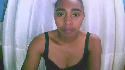 Snapshot of rephaleta chatting on 11-17-25, 06:41 Rephaleta online show from 11-17-25, 06:41