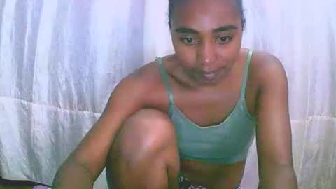 Snapshot of rephaleta chatting on 12-04-25, 07:17 Rephaleta online show from 12-04-25, 07:17