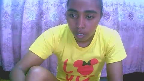 Snapshot of rephaleta chatting on 03-06-26, 10:34 Rephaleta online show from 03-06-26, 10:34