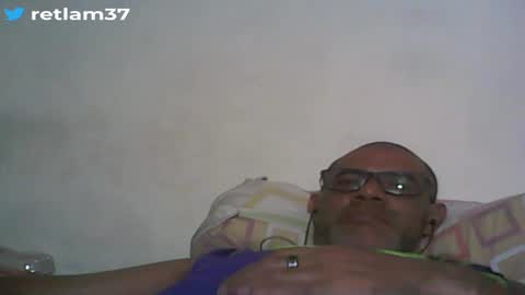 Snapshot of retlam37 chatting on 12-03-24, 09:33 Walter online show from 12-03-24, 09:33