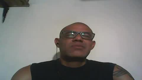 Snapshot of retlam37 chatting on 12-08-24, 04:25 Walter online show from 12-08-24, 04:25